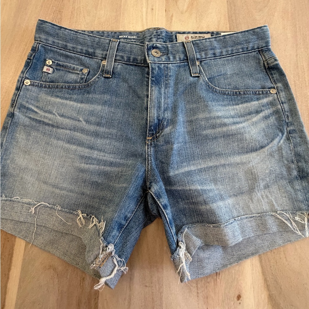 AG denim Becke Shorts Relaxed Slim Size 29